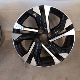 1x Alufelge 17 Zoll RKC15240 Peugeot 208 Rim Wheel FEL7813938437em