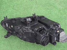 Load image into Gallery viewer, Frontscheinwerfer Seat Ateca 576941007B LED Links Scheinwerfer Headlight SCH6368154231gi