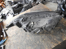 Laden Sie das Bild in den Galerie-Viewer, Frontscheinwerfer Mercedes-Benz W221 1305235873 Links Scheinwerfer Headlight SCH3181848031wa