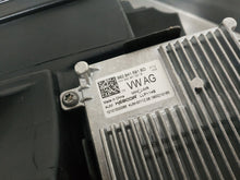 Load image into Gallery viewer, Frontscheinwerfer VW Golf VIII 5H1941005 5H1941006 LED Rechts oder Links SCH8224148521wt