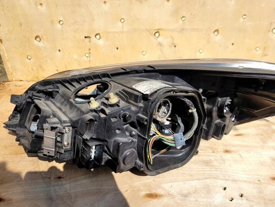 Frontscheinwerfer Volvo C70 31299753 Xenon Ein Stück (Rechts oder Links)