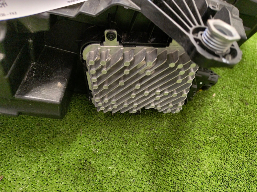Frontscheinwerfer BMW 5A32B54-06 5A32B53-06 Ein Stück (Rechts oder Links) SCH7705879062rv