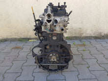 Laden Sie das Bild in den Galerie-Viewer, Motor Hyundai Kia I I40 Sportage D4FD 1.7 CRDI Diesel Engine Unkomplett