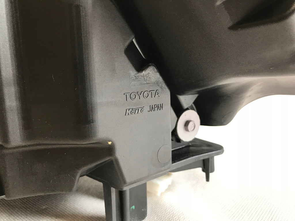 Frontscheinwerfer Toyota Prius Ein Stück (Rechts oder Links) Headlight SCH1544767273zl