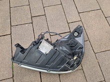 Laden Sie das Bild in den Galerie-Viewer, Frontscheinwerfer Renault Espace IV 8200394707 Xenon Rechts Headlight SCH9432122782da