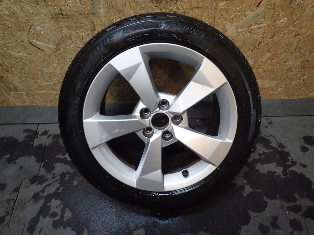 1x Alufelge 16 Zoll 7.0" 5x100 8XA601025A Audi A1 Rim Wheel