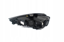Load image into Gallery viewer, Frontscheinwerfer Audi A3 8V0941005C 8V0941006C LED Rechts oder Links SCH7270082102oc