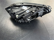 Laden Sie das Bild in den Galerie-Viewer, Frontscheinwerfer Mercedes-Benz W177 A1779065303 LED Links Headlight SCH5255866396my