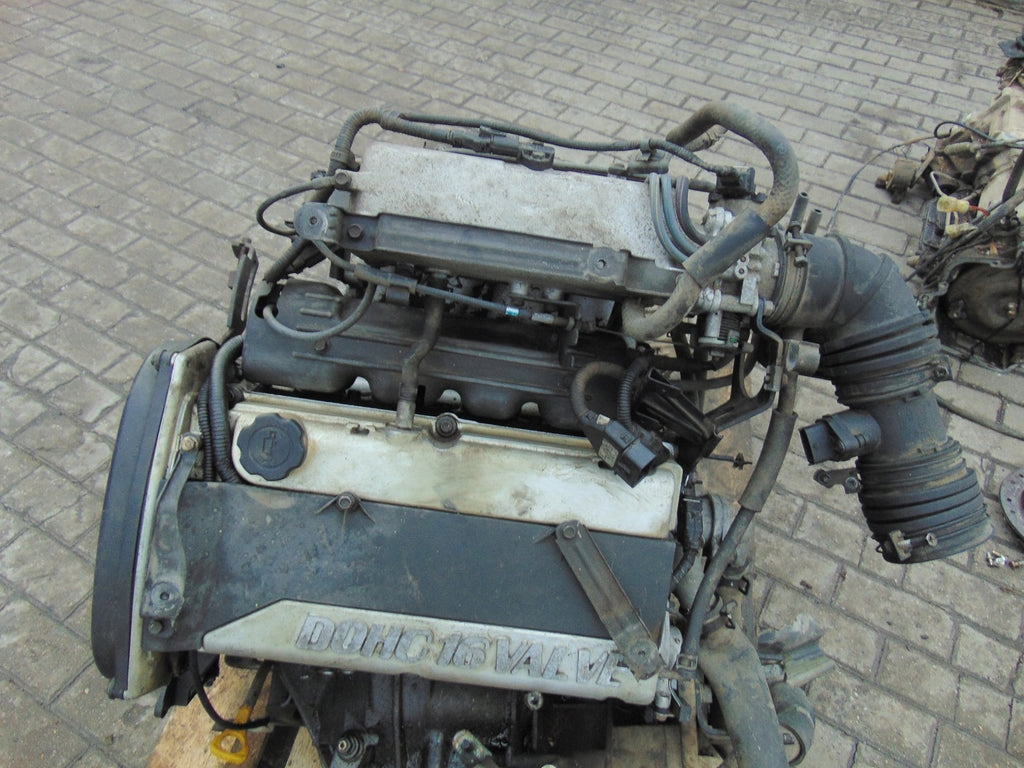 Motor Hyundai Santa I Fe G4JS 2.4 2000 Benzin Engine Komplett