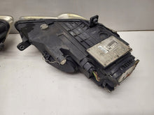 Laden Sie das Bild in den Galerie-Viewer, Frontscheinwerfer VW Passat 3C0941751G 3C0941752G Ein Satz Headlight SCH5514750900wg