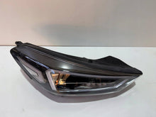 Load image into Gallery viewer, Frontscheinwerfer Hyundai Tucson 92102D7700 Rechts Scheinwerfer Headlight SCH3291746736in