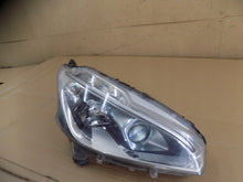 Laden Sie das Bild in den Galerie-Viewer, Frontscheinwerfer Peugeot 208 9810805880 Rechts Scheinwerfer Headlight SCH7579661645hq