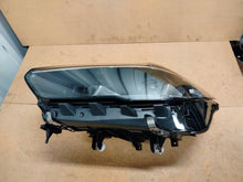 Laden Sie das Bild in den Galerie-Viewer, Frontscheinwerfer BMW G05 G06 5A27986 5A27985 Full LED Ein Satz Headlight SCH1916651864ix