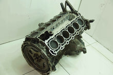 Load image into Gallery viewer, Motorblock Mercedes-Benz W220 137970 6.0 367PS 270kW 190TKm Benzin Unkomplett
