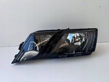 Laden Sie das Bild in den Galerie-Viewer, Frontscheinwerfer Skoda Octavia III 5E1941015C LED Ein Stück (Rechts oder Links) SCH1812263754mp