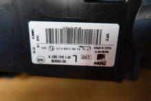 Laden Sie das Bild in den Galerie-Viewer, Frontscheinwerfer Seat Leon 5F1941007 Links Scheinwerfer Headlight SCH8692008526hh