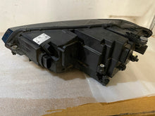 Load image into Gallery viewer, Frontscheinwerfer VW Polo 6r Touran 5TB941036B LED Rechts Scheinwerfer Headlight SCH1514155067tl