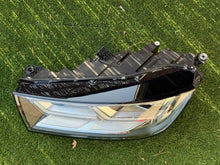 Laden Sie das Bild in den Galerie-Viewer, Frontscheinwerfer Audi Q5 80A941033 Links Scheinwerfer Headlight SCH1437387948wq