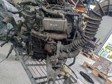 Load image into Gallery viewer, Motor VW Multivan CAA CAAB 2.0 TDI 102PS 75kW 328TKm 2013 Diesel Engine Komplett MOT9926274466yd