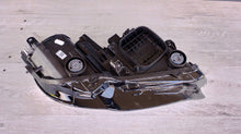 Load image into Gallery viewer, Frontscheinwerfer Opel Crossland X YQ00709680 LED Links Scheinwerfer Headlight SCH3943966084fk