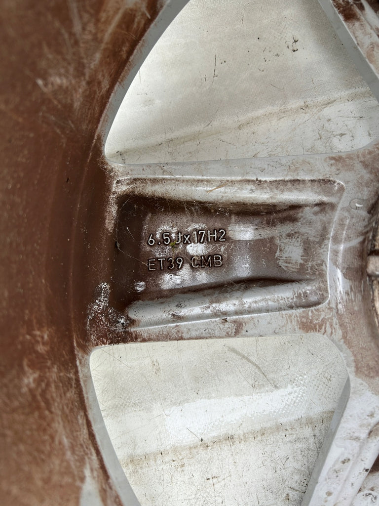 1x Alufelge 17 Zoll 6.5" 5x112 39ET 2GM601025A VW T-Cross Rim Wheel