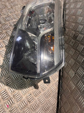 Laden Sie das Bild in den Galerie-Viewer, Frontscheinwerfer Dacia Sandero 260103529R Rechts Scheinwerfer Headlight SCH5855681073jf