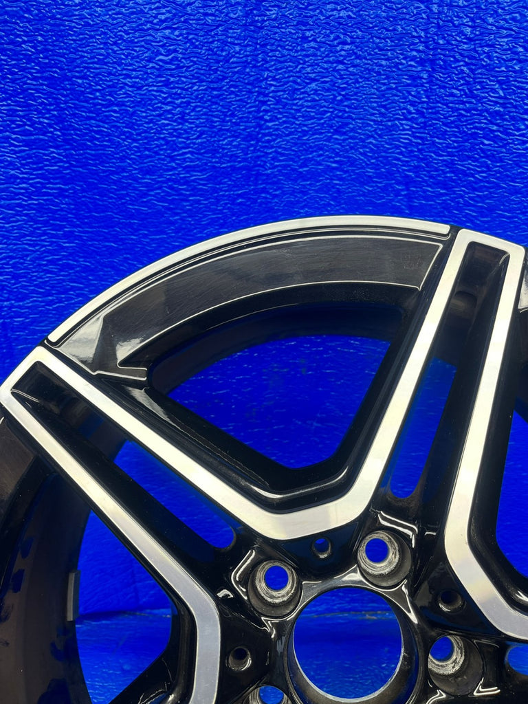 1x Alufelge 19 Zoll 7.5" 5x112 53ET Glanz Schwarz A2474011500 Mercedes-Benz W247 FEL9007398172gd