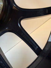 Load image into Gallery viewer, 1x Alufelge 20 Zoll 6853816 BMW 5 F11 F10 Rim Wheel FEL4745310095vy