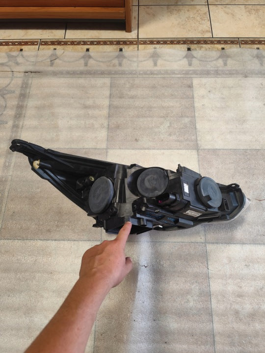 Frontscheinwerfer Ford F1EB13W030AB Links Scheinwerfer Headlight SCH3706728382ir