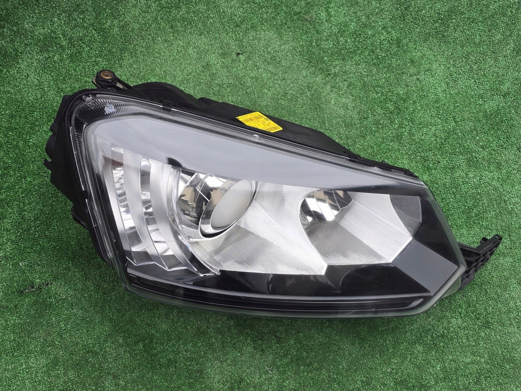Frontscheinwerfer Skoda Yeti 5L1941016C Xenon Rechts Scheinwerfer Headlight SCH6416141151iw