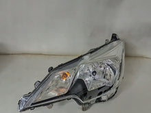 Laden Sie das Bild in den Galerie-Viewer, Frontscheinwerfer Mitsubishi Space Star 8301D445 Links Scheinwerfer Headlight SCH9623504064cp