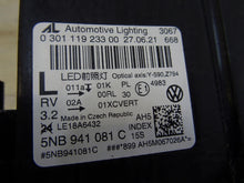 Laden Sie das Bild in den Galerie-Viewer, Frontscheinwerfer VW Tiguan 5NB941081C Full LED Links Scheinwerfer Headlight