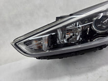 Laden Sie das Bild in den Galerie-Viewer, Frontscheinwerfer Hyundai I30 III 92101G4020 Links Scheinwerfer Headlight SCH3375530057pp