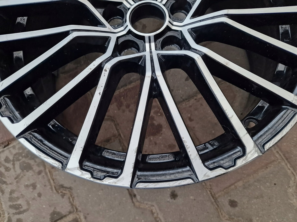 1x Alufelge 18 Zoll 7.0" 5x114.3 29ET Glanz Schwarz 6020018785 Alpine Grand