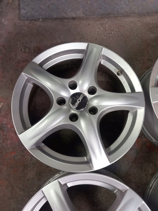 4x Alufelge 16 Zoll 6.5" 5x114.3 45ET 56R6665 Hyundai I30 Juke Rim Wheel FEL3951434341cp