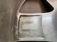 Load image into Gallery viewer, 1x Alufelge 17 Zoll 7.5" 5x112 54ET Glanz Silber 6855087 BMW Rim Wheel FEL4399347431zf