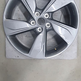 1x Alufelge 18 Zoll 7.5