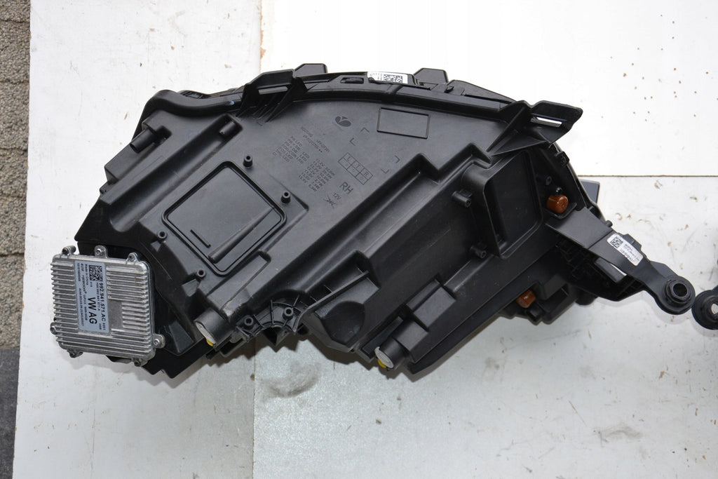 Frontscheinwerfer Skoda Kamiq 658941016B 658941015B LED Rechts oder Links SCH3285744960eo