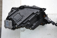 Laden Sie das Bild in den Galerie-Viewer, Frontscheinwerfer Skoda Kamiq 658941016B 658941015B LED Rechts oder Links SCH3285744960eo