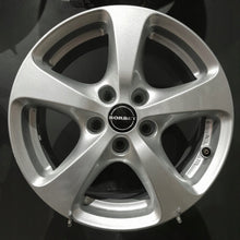 Laden Sie das Bild in den Galerie-Viewer, 4x Alufelge 16 Zoll 7.0" 5x112 40ET Glanz Silber KBA46719 Skoda Octavia Ii FEL9302538129ly