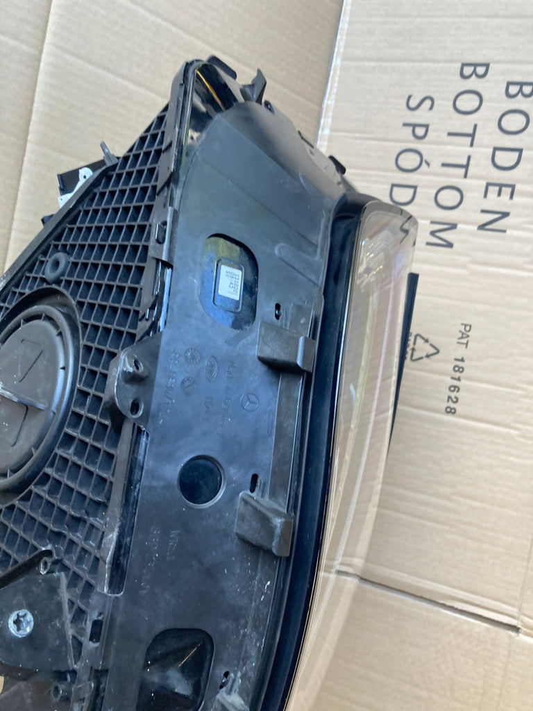 Frontscheinwerfer Mercedes-Benz Glc MB2539064903 LED Rechts oder Links SCH7122944208cc