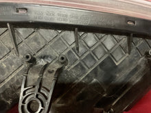 Laden Sie das Bild in den Galerie-Viewer, Frontscheinwerfer Kia Ceed 92101-A2220- LED Links Scheinwerfer Headlight