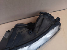 Laden Sie das Bild in den Galerie-Viewer, Frontscheinwerfer Skoda Rapid 5JB941015A 5JB941016A Xenon Ein Satz Headlight SCH4144774484mi
