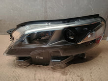 Laden Sie das Bild in den Galerie-Viewer, Frontscheinwerfer Peugeot Expert 1616143780 Xenon Links Scheinwerfer Headlight SCH6895817823ug