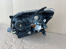 Load image into Gallery viewer, Frontscheinwerfer Toyota Avensis LED Rechts Scheinwerfer Headlight SCH1717973319mt