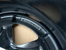 Load image into Gallery viewer, 1x Alufelge 19 Zoll 8.5" 5x112 A2954012200 Mercedes-Benz Eqe Rim Wheel FEL5842367397sc