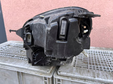 Laden Sie das Bild in den Galerie-Viewer, Frontscheinwerfer Ford Puma 90202258 LED Rechts Scheinwerfer Headlight