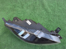 Load image into Gallery viewer, Frontscheinwerfer Ford Kuga LV4B-13E016-AH Full LED Rechts Headlight