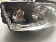 Load image into Gallery viewer, Frontscheinwerfer Audi A4 B6 8E0941004AQ Xenon Ein Stück (Rechts oder Links)