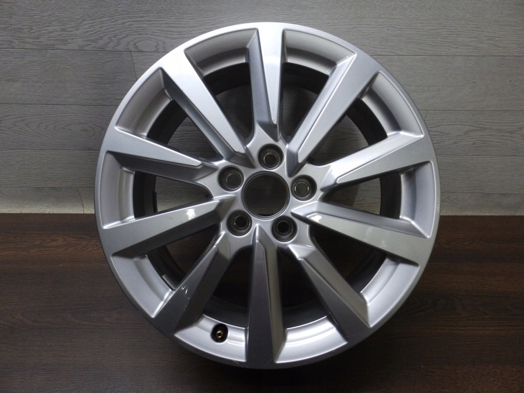 1x Alufelge 16 Zoll 6.5" 5x100 40ET Glanz Silber 82A601025 Audi A1 Rim Wheel FEL9384968634ks